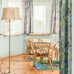 Lovely In With Kitchen Feriehus *
